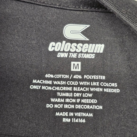 Colosseum Iowa Hawkeyes Mens Graphic T-Shirt Medium Black NCAA Collegiate  NWT - Picture 3 of 8